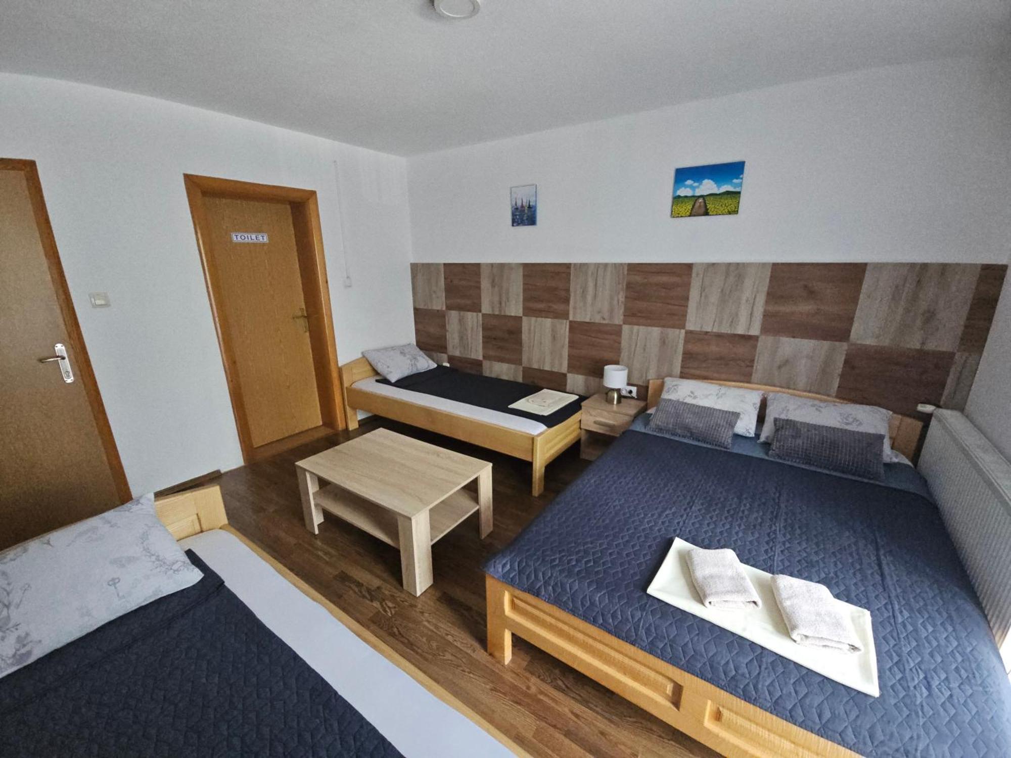 Bed and Breakfast Restoran I Sobe "Tocak" Doboj Esterno foto